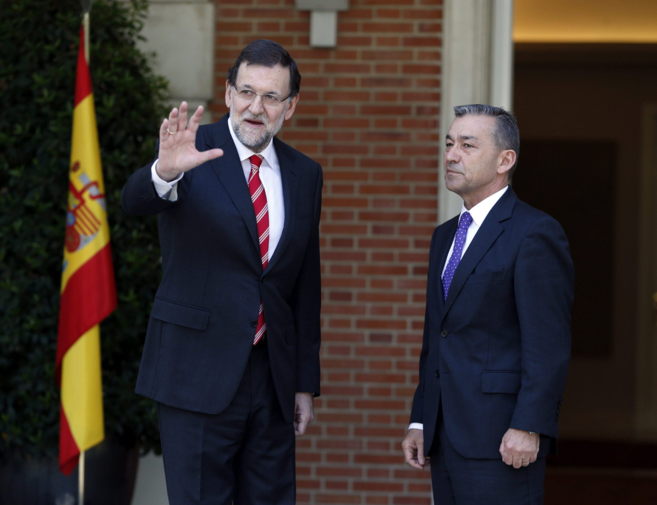 Mariano Rajoy y Paulino Rivero en la reunin que mantuvieron hace...