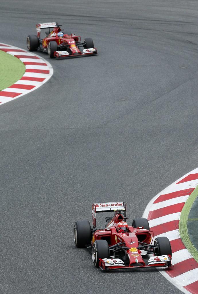 Gran duelo entre los Ferrari.