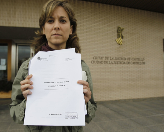 Marina Albiol presenta el informe a Fiscala de Castelln.