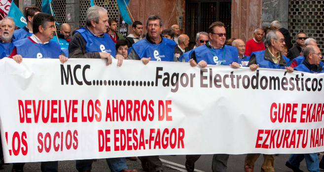 Trabajadores de MCC , Fagor en la Manifestacin de CCOO y UGT con...