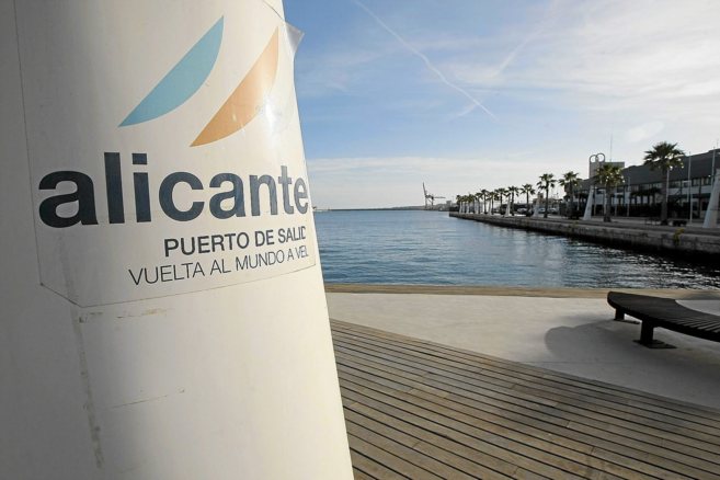 Muelle de salida de la Volvo Ocean Race en el Puerto de Alicante.