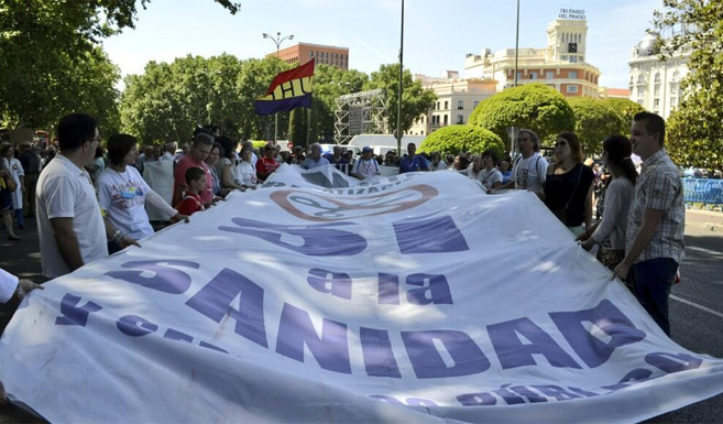 Pancarta principal de la protesta en Madrid.