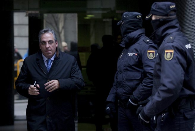 Vicente Cotino sale de la Audiencia Nacional tras declarar por el...