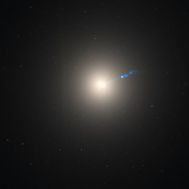 La galaxia elptica gigante M87.