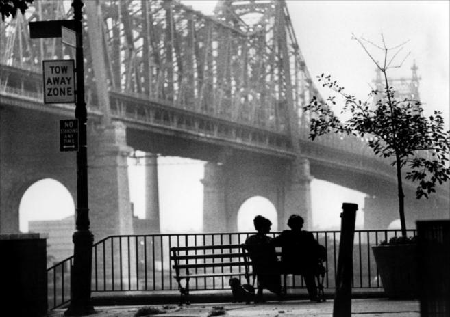 Fotograma de 'Manhattan' (Woody Allen, 1979), cinta en la...