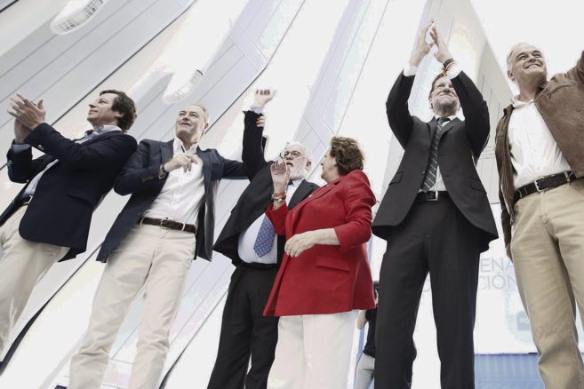 Los dirigentes del Partido Popular, en el escenario del gora.