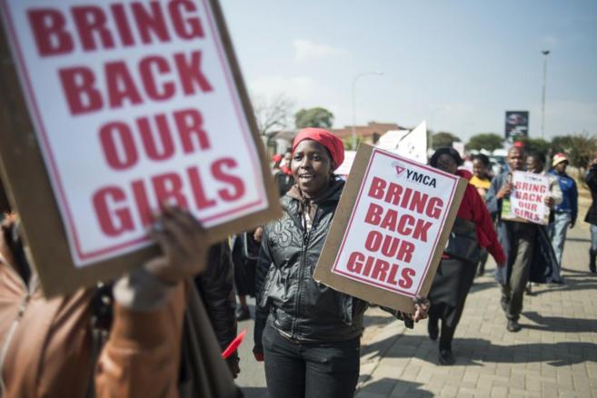 Protestas en las calles de Soweto contra Boko Haram.