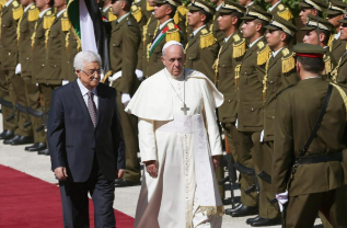 El Papa y presidente Abu Mazen.