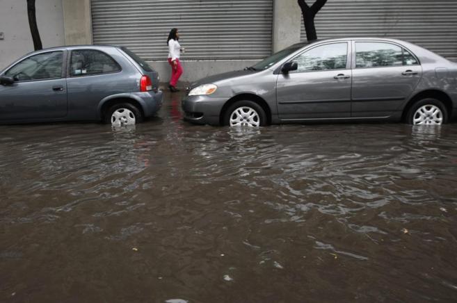 Agua acumulada en Ciudad de Mxico como consecuencia de las lluvias...