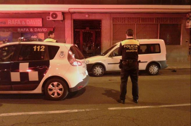 Una patrulla de la Polica Municipal en la calle Nuestra Seora de...