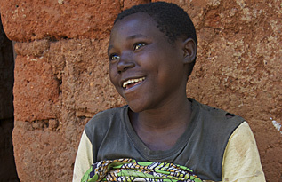 Valrie, que vive en la aldea de Mwaro-Mavuvu.