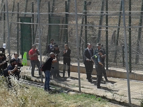 El secretario de Estado de Seguridad durante su visita la valla