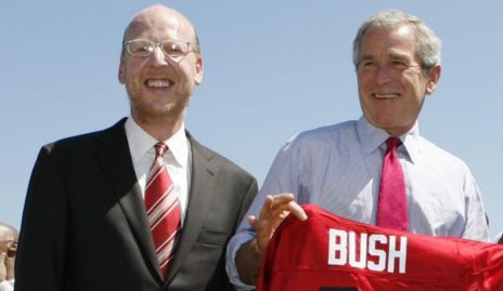 Malcolm Glazer y George W. Bush, en una imagen de 2006.