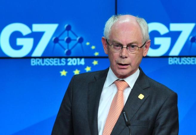 El presidente del Consejo Europeo, Herman Van Rompuy, en rueda de...