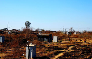 Aspecto de una barriada de chabolas en Sudfrica