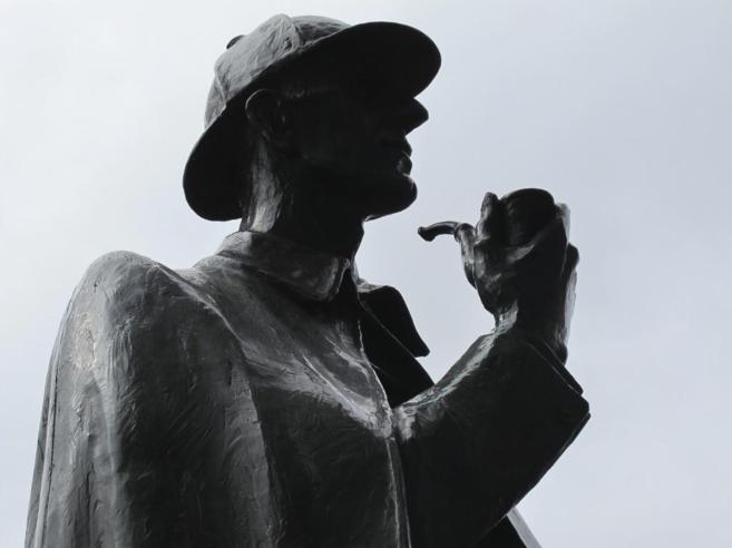 Estatua de Sherlock Holmes en Londres.