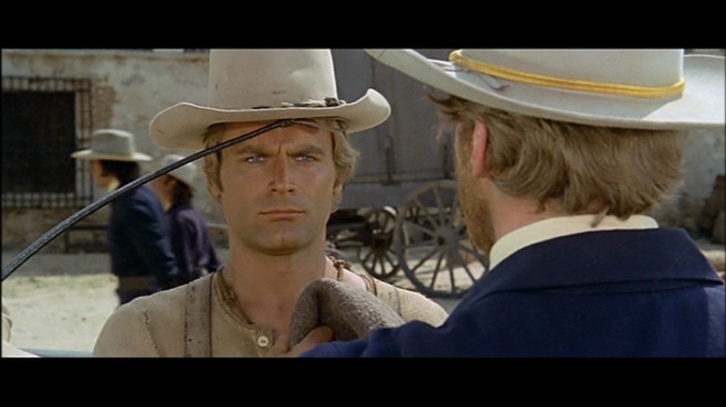 Terence Hill en la película de 1975 El Genio, de Damiano Damiani.