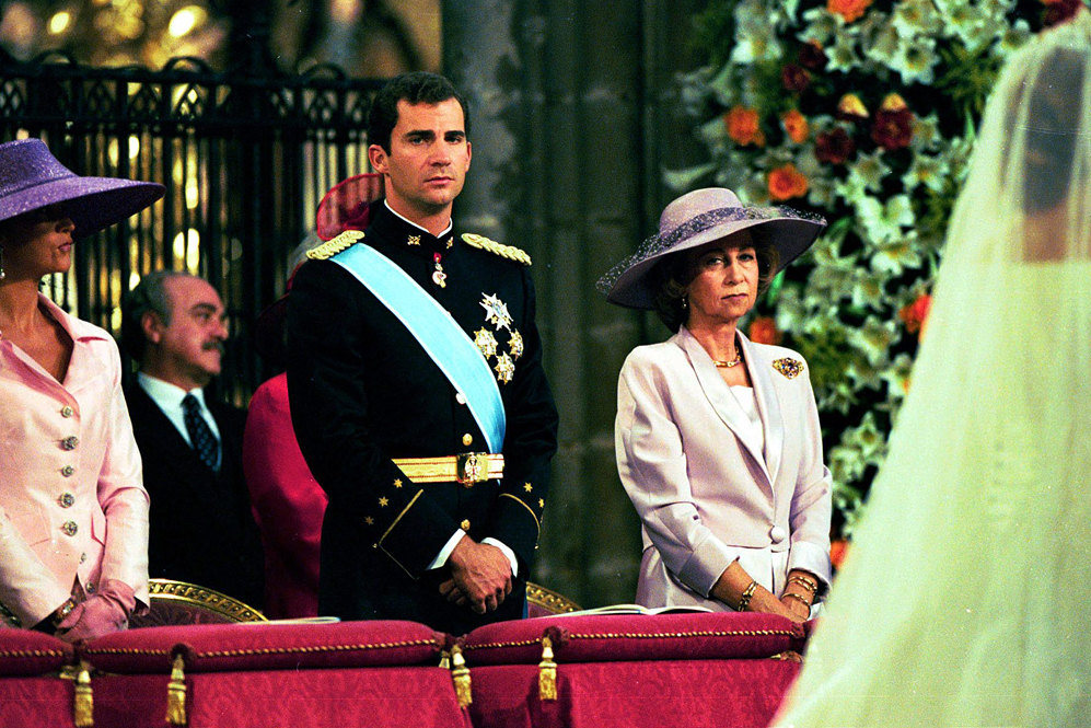 04/10/1997. Con la Infanta Elena y Doa Sofa en la boda de la...
