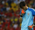 Iker Casillas, desolado durante el encuentro ante Chile.