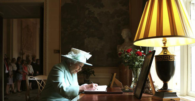 La Reina Isabel II en Irlanda
