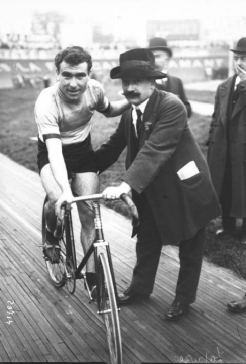 Lapize gan el Tour de Francia en 1910, el nico ao que logr...