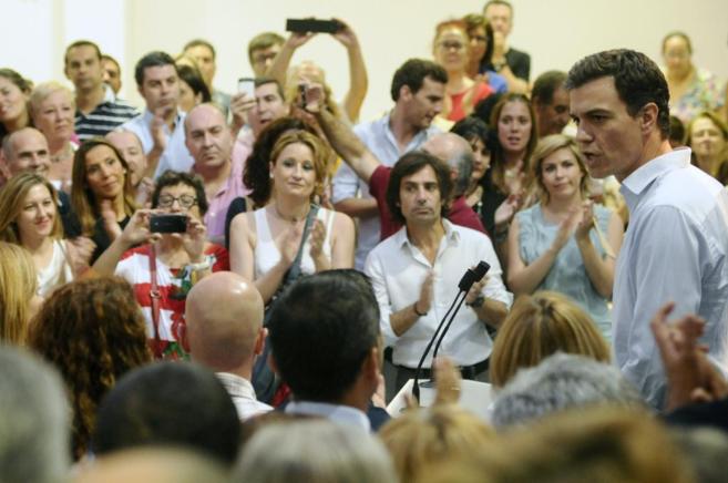 Pedro Snchez, en un acto para presentar su candidatura en Sevilla.