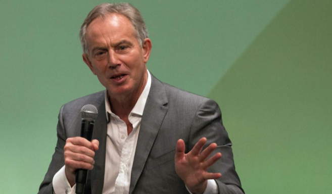 El ex primer ministro britnico Tony Blair, durante un encuentro en...