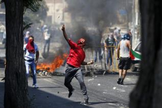 Enfrentamientos entre palestinos y la polica.