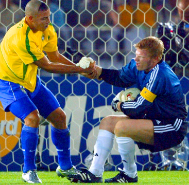 Ronaldo y Kahn, final de 2002.