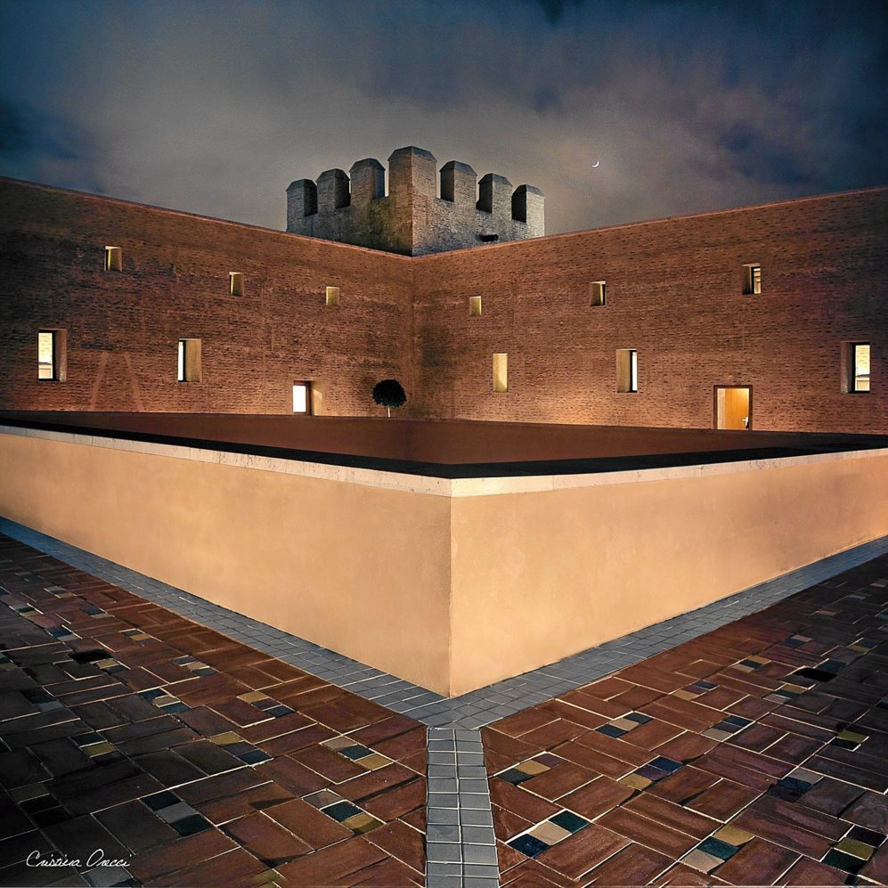 Palacio-castillo de Alaqus, un edificio noble con caractersticas...