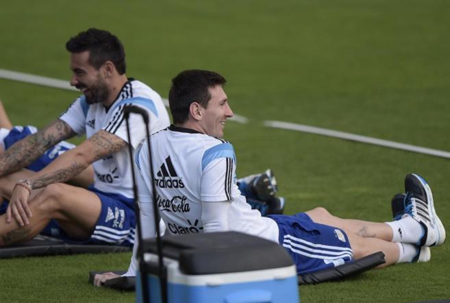 Messi y Lavezzi, durante un entrenamiento de Argentina.