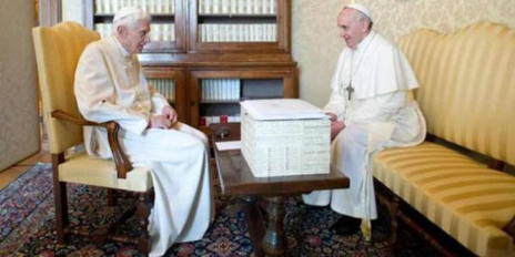 Los dos ltimos Papas, en un encuentro reciente.