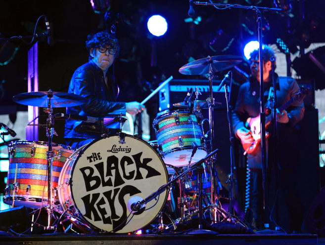 The Black Keys en un momento de la actuacin en Kobetamendi.