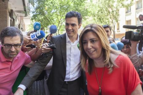 Pedro Snchez recibe en Ferraz a Susana Daz, presidenta de...