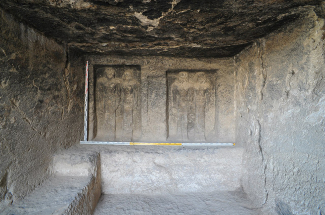 Sala central de la tumba del sacerdote Perseneb.