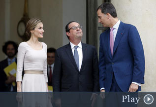 Los Reyes con Hollande.