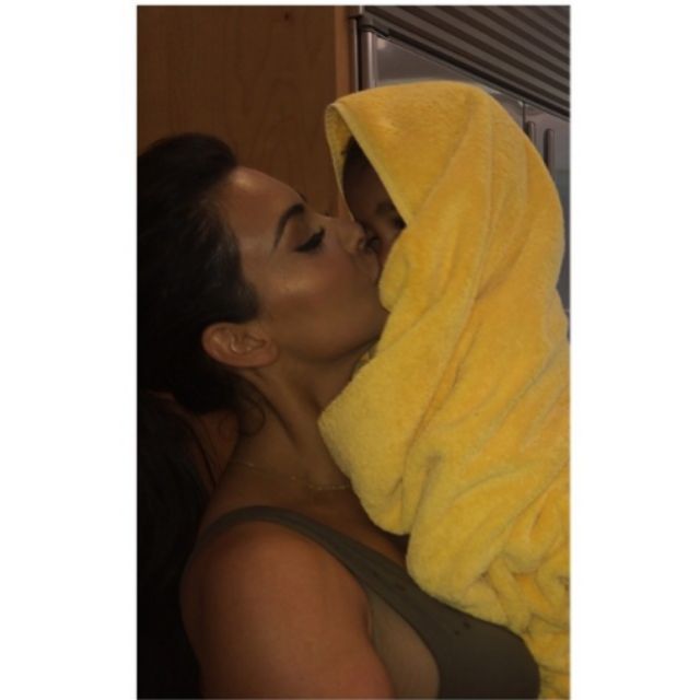 Kim Kardashian ha compartido en su cuenta oficial de Instagram esta...
