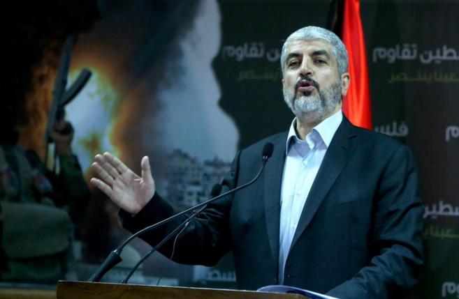 El lder de Hamas, Khaled Mesha, en una rueda de prensa en Doha.