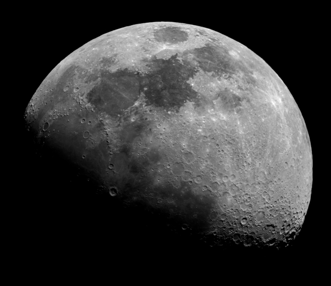 Vista general de la Luna.