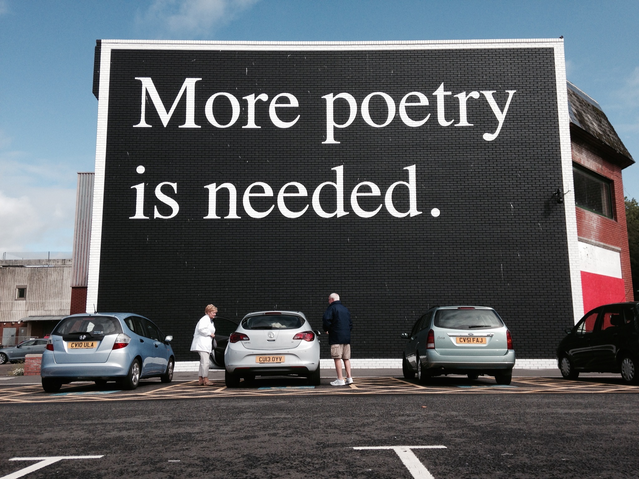 Por la senda de Dylan Thomas - Mural 'Hace falta más poesía',... | cultura  | ELMUNDO