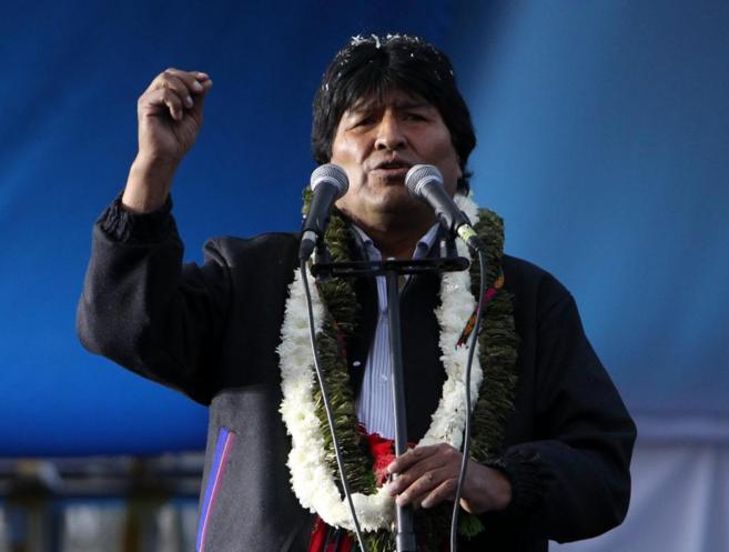 Evo Morales, pronuncia un discurso durante el evento de inauguracin...