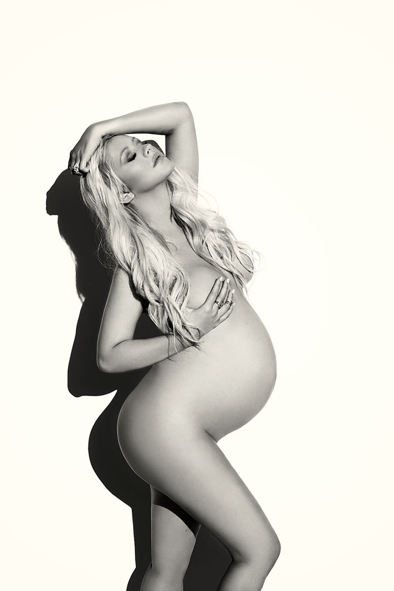 Christina Aguilera posa desnuda a escasas semanas de dar a luz - A pocas  semanas de dar a luz, ... | yodona | ELMUNDO