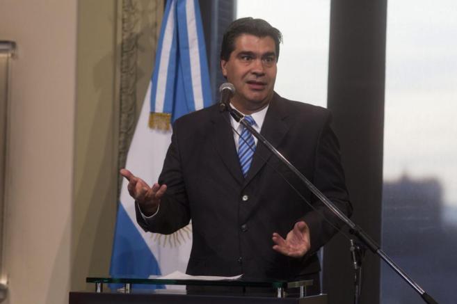 Jorge Capitanich, habla durante la rueda de prensa en Buenos Aires