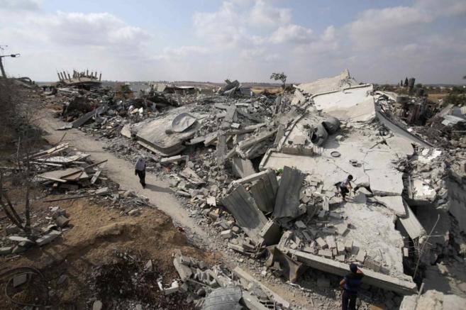 Ruinas en un pueblo palestino al norte de Gaza.