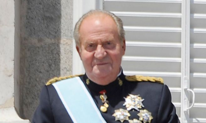 Don Juan Carlos durante la proclamación de su hijo Felipe como Rey.