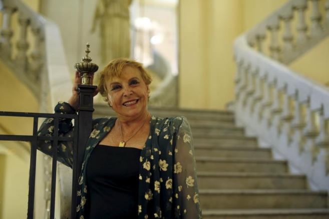 Mara Luisa Merlo en la escalera del Crculo de Bellas Artes de...