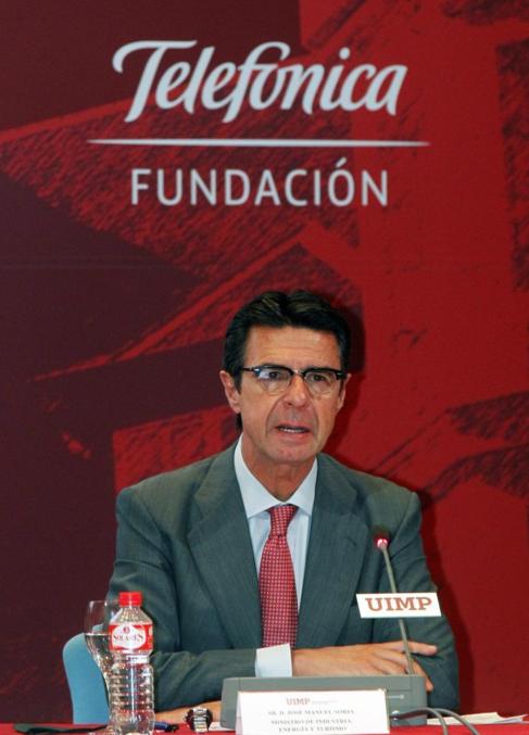 El ministro de Industria, Jos Manuel Soria, en Santander.