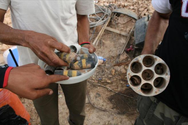 Bombas racimo en museo de Zawiyat al Mayub, cerca de Misrata.