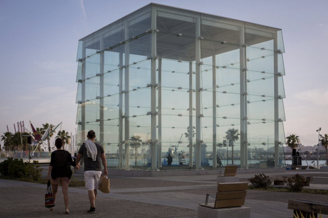 El edificio del Puerto de Mlaga que albergar el Pompidou. CARLOS...