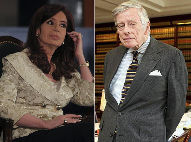 La presidenta argentina, Cristina Fernández de Kirchner, y el juez...